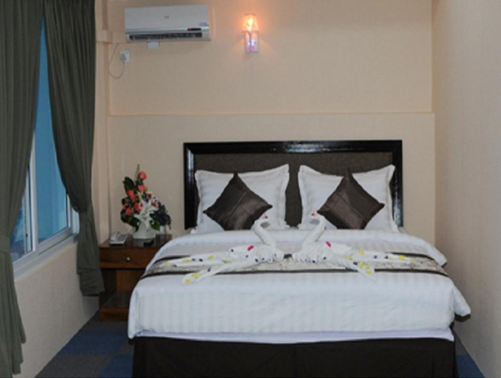 Hotel Bo Bo Min Yangon Exteriör bild