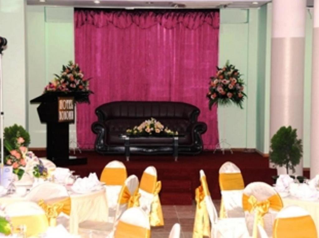 Hotel Bo Bo Min Yangon Exteriör bild