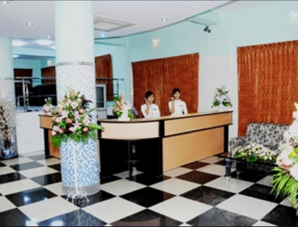 Hotel Bo Bo Min Yangon Exteriör bild