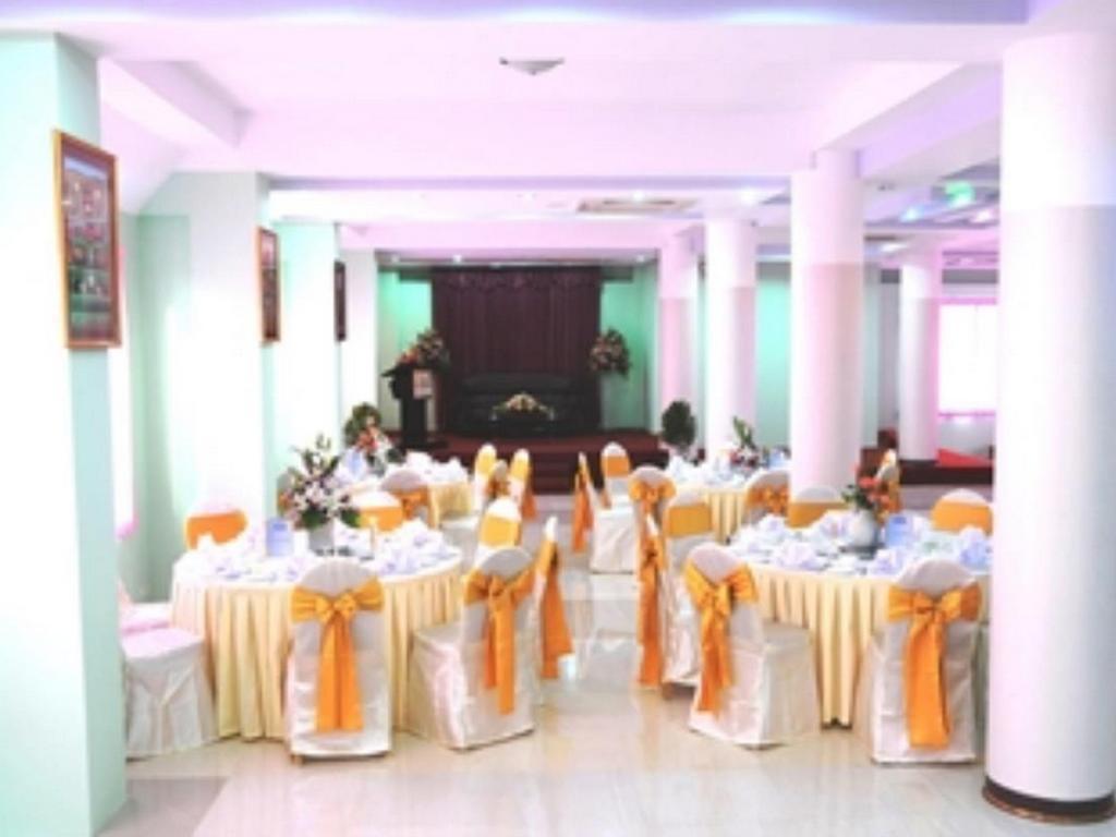 Hotel Bo Bo Min Yangon Exteriör bild